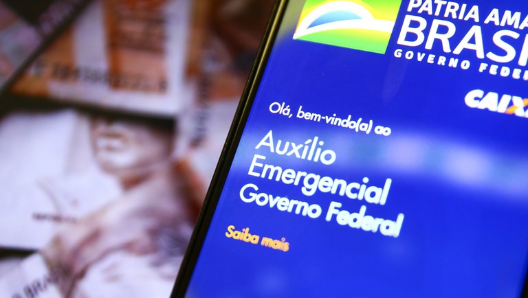 Bolsa família: caixa começa a pagar auxílio emergencial.