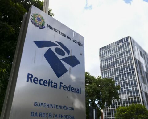 Imposto de Renda 2021: consulte 1º lote de restituição