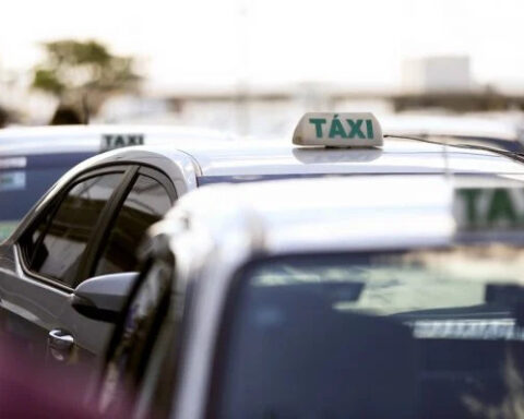 Taxistas: prazo para cadastro e renovação é prorrogado