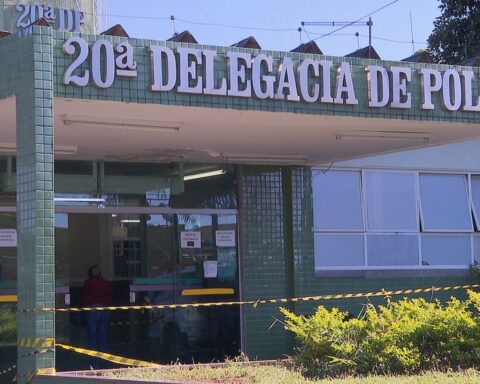 Feminicídio: Segundo testemunhas, suspeito já tinha assediado outras mulheres no local; ele foi preso. Foto: TV Globo/Reprodução.