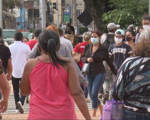 Mulher de 66 anos reinfectada pela delta, foi infectada em abril, pela cepa gama. Foto: TV Globo/Reprodução