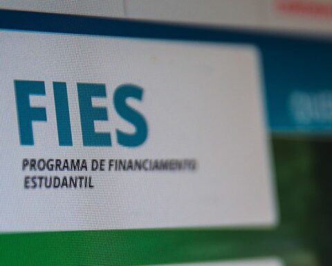 Inscrição será feita no portal do Fies até 30 de julho. Resultado sai em 3 de agosto. Foto: Marcello Casal Jr / Agência Brasil