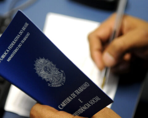 Há vagas tanto para quem está em busca do 1º emprego quanto para aqueles que já possuem experiência. Foto: Gabriel Jabur