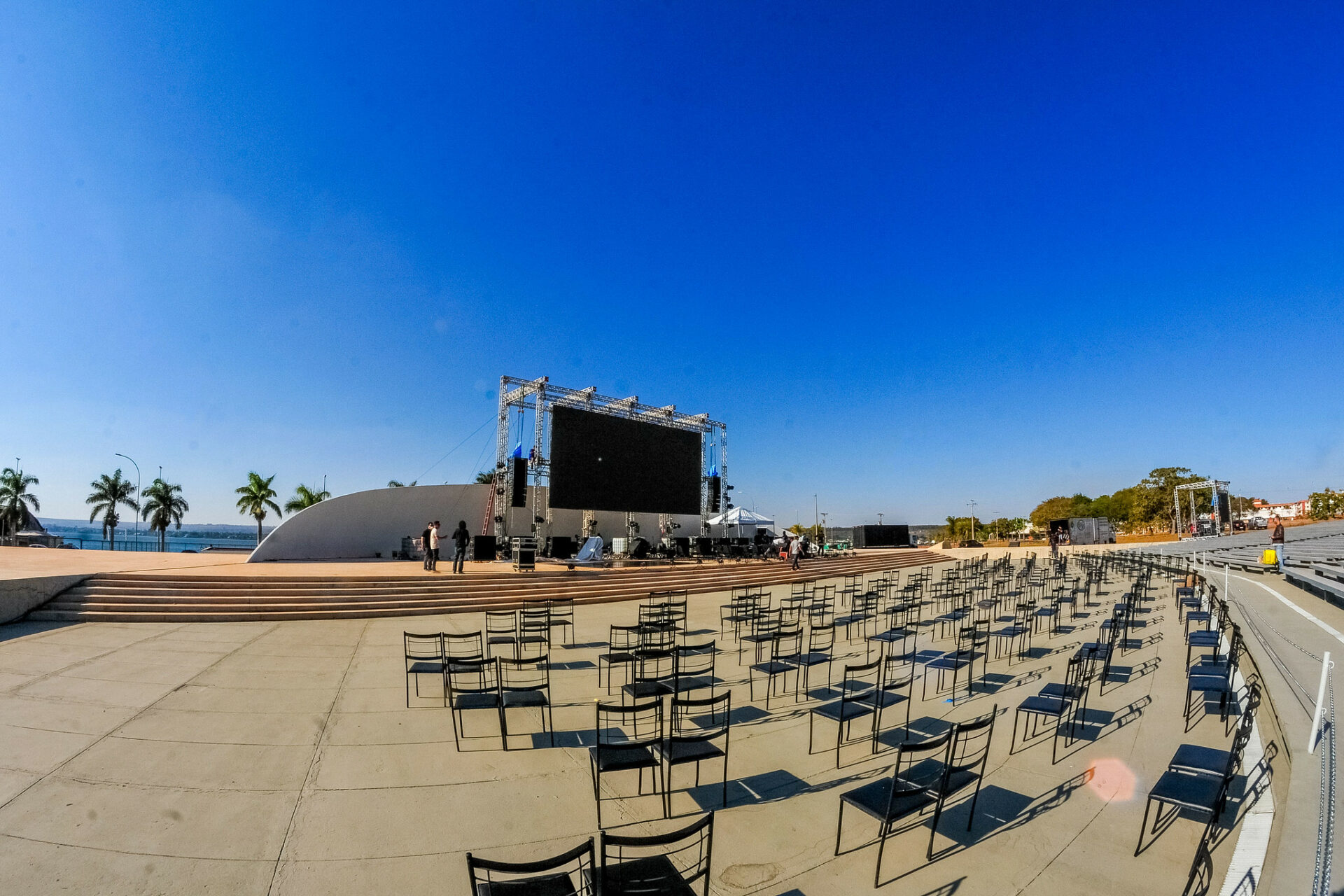 Concha Acústica não recebia reforma há 18 anos e recebeu pintura, troca do piso e alambrado e novos refletores. Foto: Joel Rodrigues/ Agência Brasília