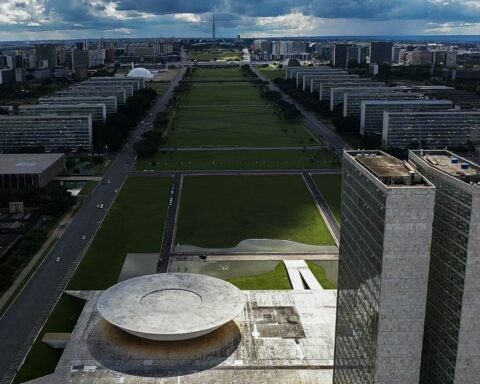 Outras 3 mortes estão sendo investigadas e aguarda confirmação se eram da variante Delta. Foto: Marcello Casal Jr/Agência Brasil