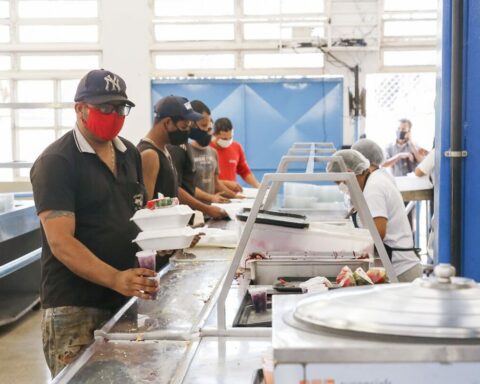 DF passa a ter 7 restaurantes comunitários com maior oferta na venda das refeições e desjejum a preços populares. Foto: Renato Raphael/Sedes