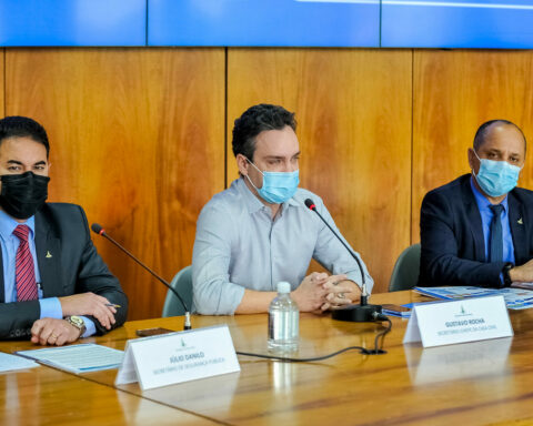 Segurança: Trânsito na Esplanada será interditado, Praça dos Três Poderes será fechada e manifestantes serão revistados. Foto: Renato Araújo/ Agência Brasília