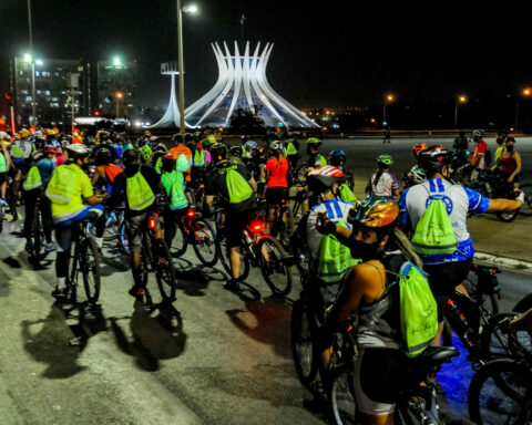 Dia Mundial sem Carro: ciclistas unidos em nome do meio ambiente, trânsito seguro e saúde. Foto: Paulo H. Carvalho/ Agência Brasília