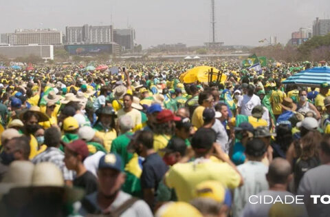 Informações extraoficiais foram compiladas pela quantidade de pessoas que participou na manifestação. Foto: Marcos Corrêa/PR