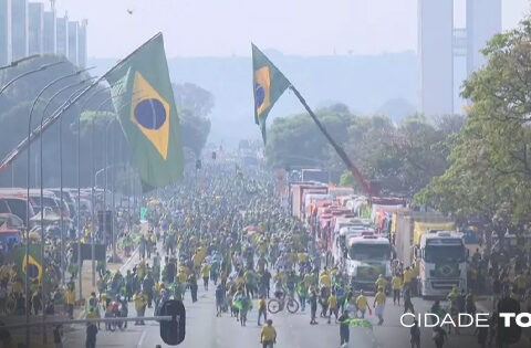 Esplanada: 'liberação das vias ocorrerá após avaliação do cenário por parte das autoridades de trânsito', orienta SSP-DF. Foto: TV Globo/Reprodução