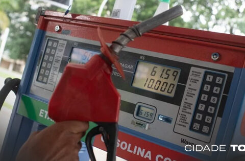 Noite passada houve correria nos postos do DF, com medo de acabar gasolina nas bombas. Foto: Hugo Barreto/Metrópoles