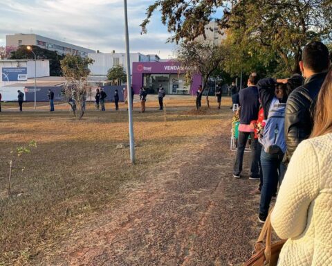 GDF: Ibaneis solicitou ao Ministério da Saúde o envio de 150 mil doses, mas não há confirmações. Foto: Agência Brasil