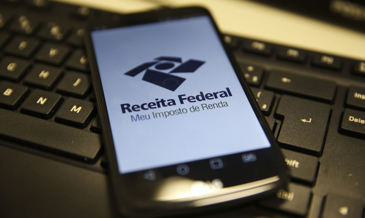 Receita Federal: Estão sendo depositados R$ 562 milhões para 358 mil contribuintes. Foto: Marcello Casal Jr/Agência Brasil