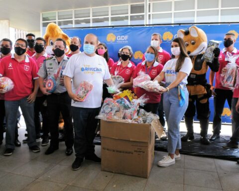 Vem brincar comigo, organizada pela primeira-dama Mayara Noronha, arrecadou itens para doação a crianças em vulnerabilidade social. Foto: Geovana Albuquerque/Agência Brasília