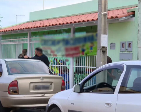 Funcionária da creche colocou bebê de bruços, em saco, para ficar imobilizada; ela deve responder por homicídio por omissão imprópria. Foto: TV Globo/Reprodução