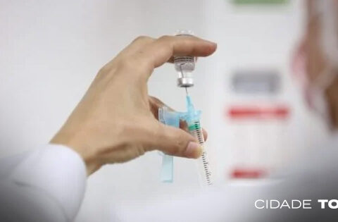 Capital recebeu 51,7 mil doses da Pfizer para vacinação de pessoas com idades entre 12 e 17 anos. Fotos: Rafaela Felicciano/Metrópoles