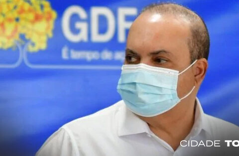 Ibaneis declarou que o GDF deverá abrir 270 novos leitos de UTI para atender pacientes com Covid-19. Foto: Hugo Barreto/Metrópoles