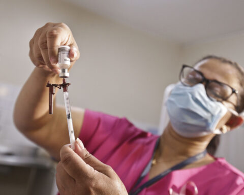 Campanha: Meta é atualizar a situação vacinal de crianças e adolescentes, aumentando a cobertura em todo o país. Foto: Breno Esaki/Agência Brasília