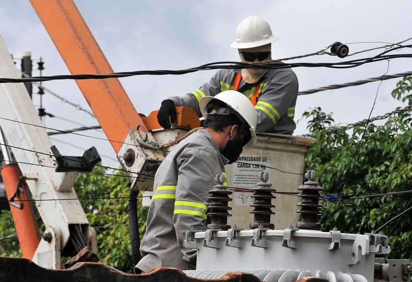 Manutenção: Algumas localidades das duas regiões ficarão temporariamente sem energia. Foto: Agência Brasília