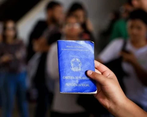 Vagas: Há oportunidades de trabalho para diversas profissões; maiores salários chegam a R$ 2,2 mil mensais. Foto: Rafaela Felicciano/Metrópoles