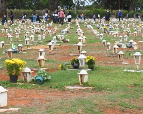 Governo ofereceu atendimento psicossocial, serviços de orientação funeral e ouvidoria neste feriado de Finados. Foto: Divulgação/Sejus