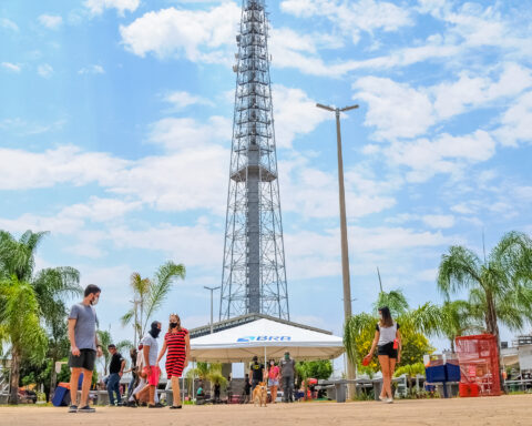 Dia do Evangélico: Feriado altera os horários e padrões de funcionamento de alguns órgãos locais. Foto: Paulo H. Carvalho/Agência Brasília