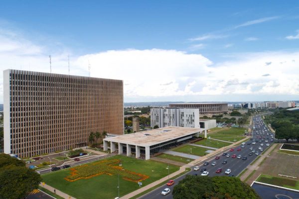 Acordos fechados e finanças equilibradas do GDF ajudaram no bom desempenho dos pagamentos já judicializados. Foto: Igo Estrela/Metrópoles