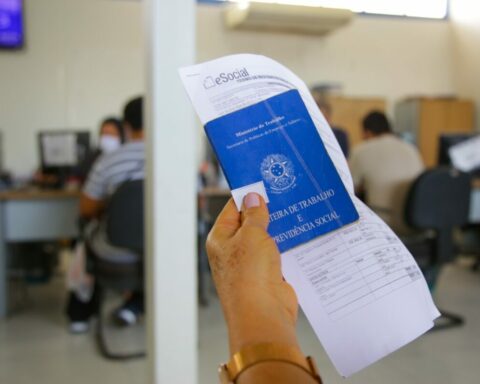 Na véspera do Natal, agências do trabalhador funcionarão das 8h às 14h para a oferta de oportunidades de emprego. Foto: Tony Oliveira/Agência Brasília