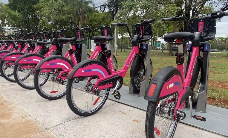 Bicicleta compartilhada: Sistema implantado na capital se expande e atrai cada vez mais pessoas interessadas. Foto: Divulgação/Semob