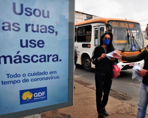 Novas medidas de enfrentamento à pandemia contam com máscara obrigatória e pistas de dança, restaurantes, boates e casas noturnas proibidas. Foto: Arquivo