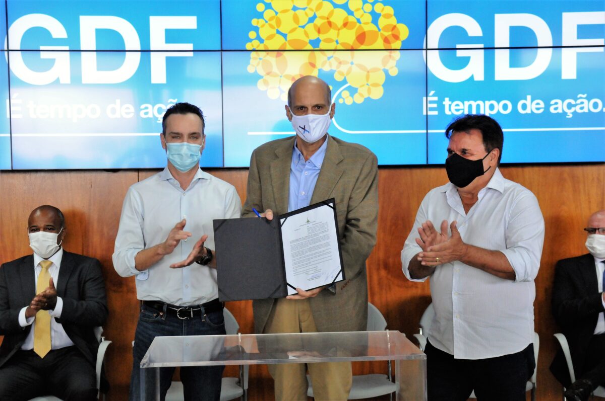 Anistia e isenção é uma forma de auxiliar esses profissionais a enfrentar a pandemia e recuperar seus negócios. Foto: Paulo H. Carvalho/Agência Brasília