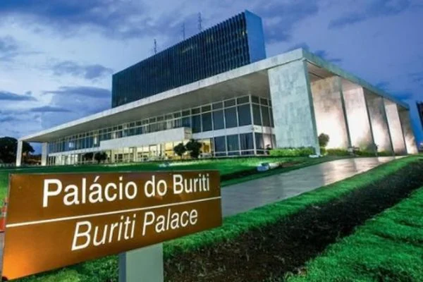 O presidente do TJDFT, desembargador Romeu Gonzaga Neiva, homologou o Plano de Pagamentos de Precatórios do GDF. Foto: Agência Brasília