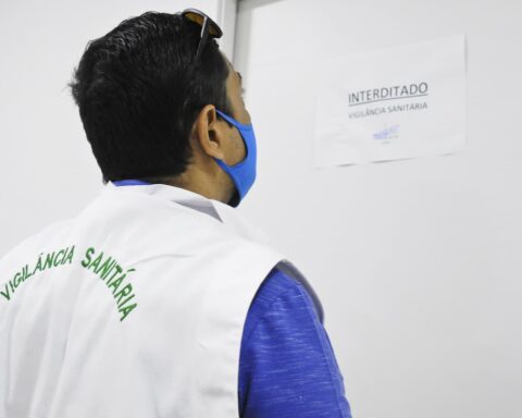 Vigilância Sanitária: Só este ano, já foram efetuadas quatro interdições, número que supera o total registrado em 2021. Foto: Geovana Albuquerque/Arquivo Agência Saúde