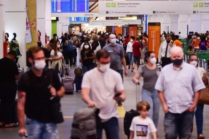 Concessionária responsável pelo terminal, Inframerica prevê que 230 mil pessoas passem pelo aeroporto neste feriado de carnaval. Foto: Ed Alves/CB