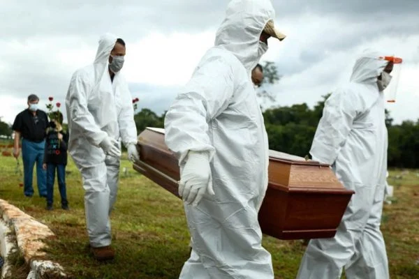 Desde o início da pandemia do Covid, capital perdeu 11.230 vidas para o coronavírus. Foto: Vinícius Schmidt/Metrópoles