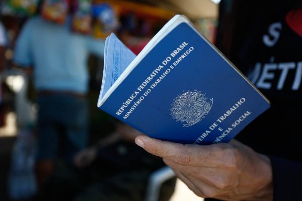 Vagas: Há oportunidades para diferentes tipos de escolaridade. Para se candidatar basta procurar uma das agências do trabalhador. Foto: Vinícius Schmidt/Metrópoles