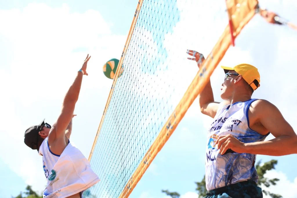 Vôlei de Praia: Competição organizada pelo Nosso Centro de Treinamento reúne atletas acima de 35 anos. Foto: Rafaela Felicciano/Metrópoles