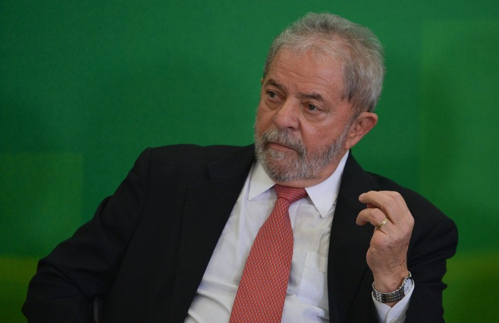 Ao elencar desafios que enfrentará caso vença as eleições, o ex-presidente Lula citou ampla presença de militares na administração federal. Foto: José Cruz/Agência Brasil