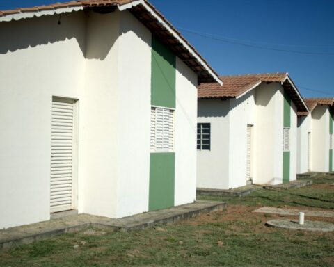 Ao todo serão construídas 100 moradias em Mozarlândia. As 26 primeiras unidades foram construídas com recursos do Crédito Parceria. Foto: Agehab