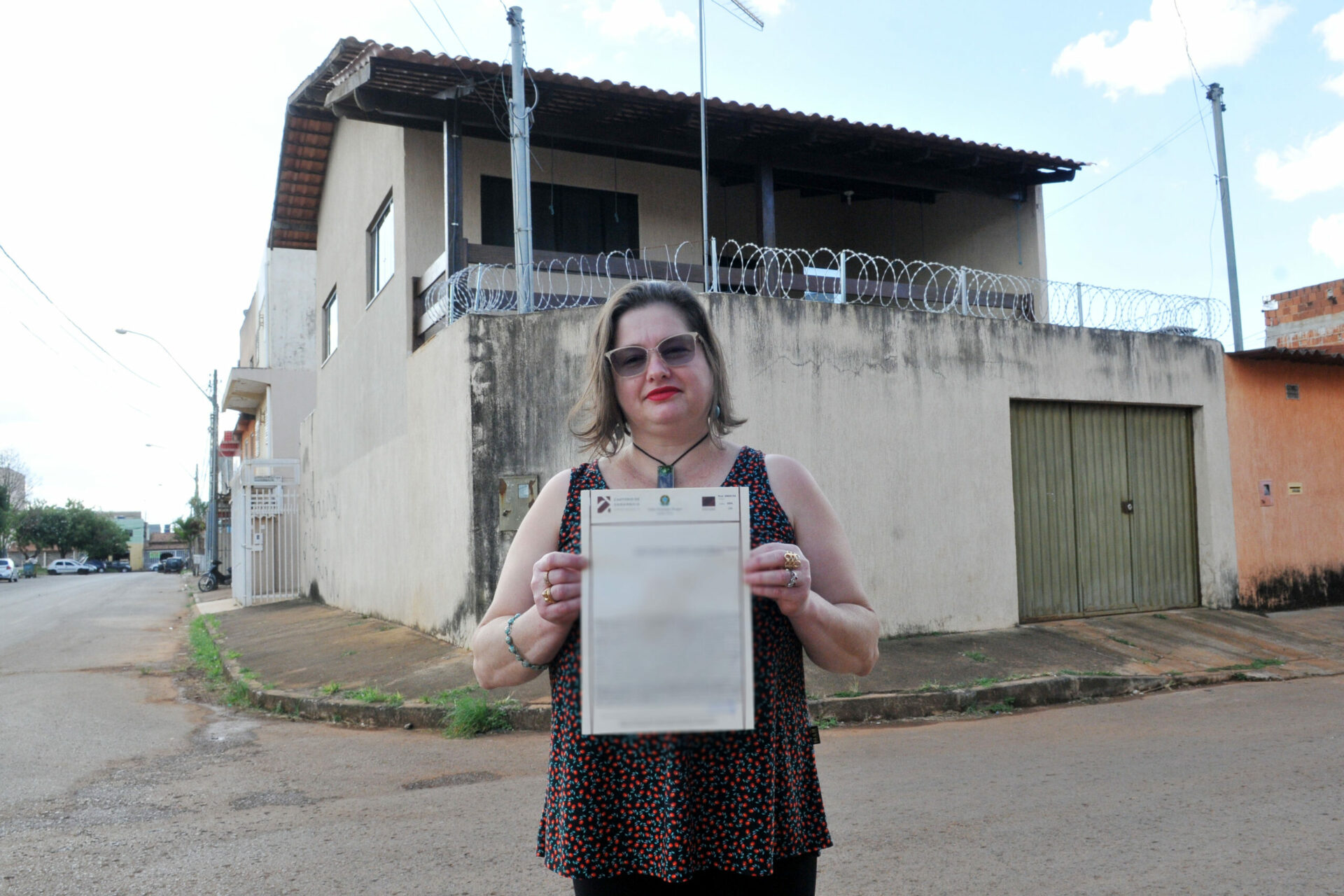 Escrituras: Moradias foram legalizadas por meio do Regulariza-DF, programa que ainda vai beneficiar famílias de outras dez localidades. Foto: Joel Rodrigues/Agência Brasília