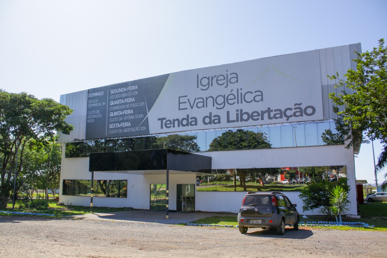 Igrejas: Esforço conjunto tem acelerado processos de regularização fundiária de construções feitas em áreas públicas até dezembro de 2016. Fotos: Tony Oliveira / Agência Brasília