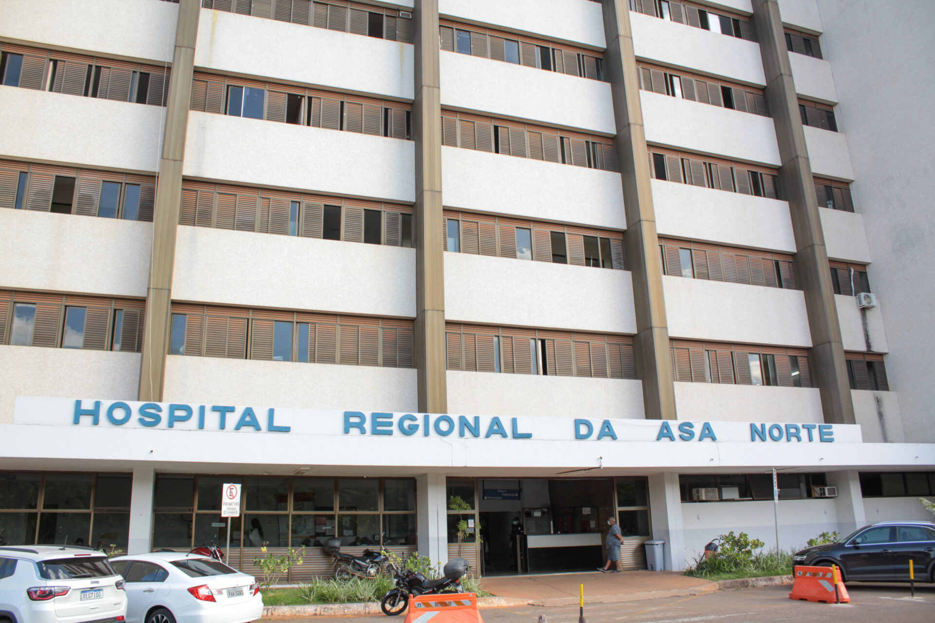 Voluntários na Saúde: São 1.121 pessoas inscritas no Programa de Voluntariado Profissional e 178 no de Voluntariado Pessoal. Foto: Tony Oliveira/Agência Brasília.