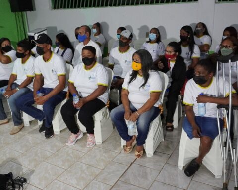 Turma do projeto Alfabetização e Família do Governo de Goiás, em Alvorada do Norte. Foto: Divulgação