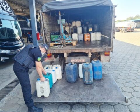 Operação Sangria: A polícia apreendeu ainda tanques, compartimentos, equipamentos e maquinários usados para armazenar, esconder e distribuir produtos. Foto: PC/SSP-GO