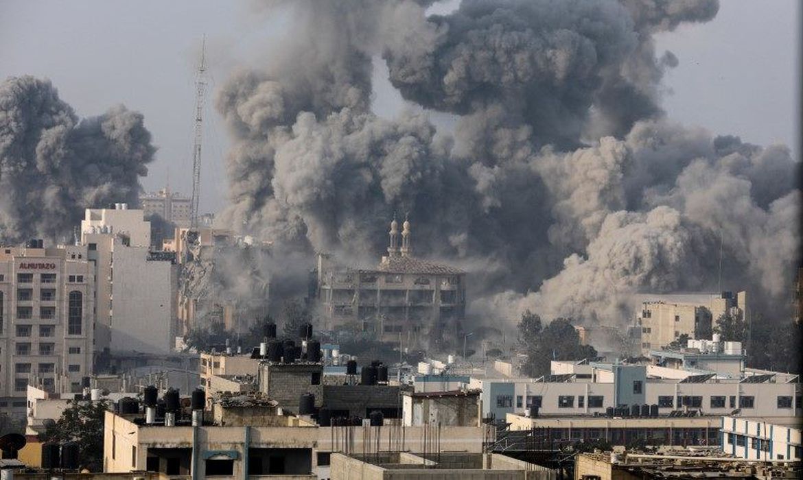 Bombardeios em Gaza