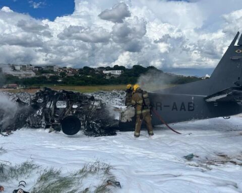 Avião da PF que caiu em BH