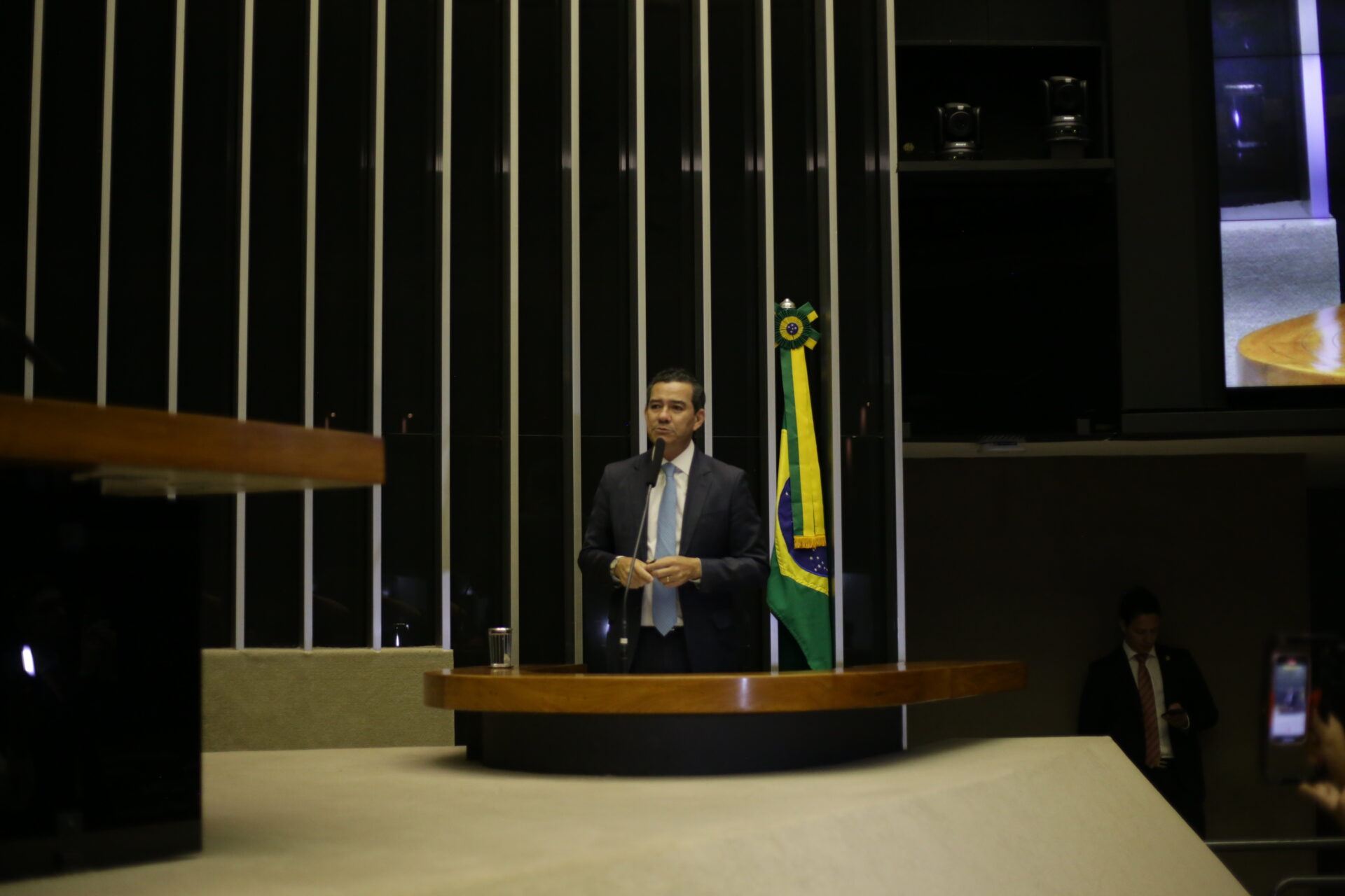 Cléber Lopes, advogado criminalista