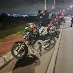 PMDF realiza operação e flagra motociclistas com placas adulteradas realizando manobras perigosas